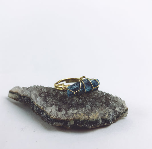 The Meditator - Kyanite Ring